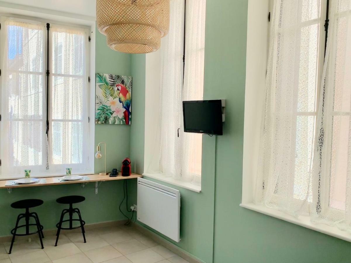 Sunny Studio Vieux Port Marseille Extérieur photo